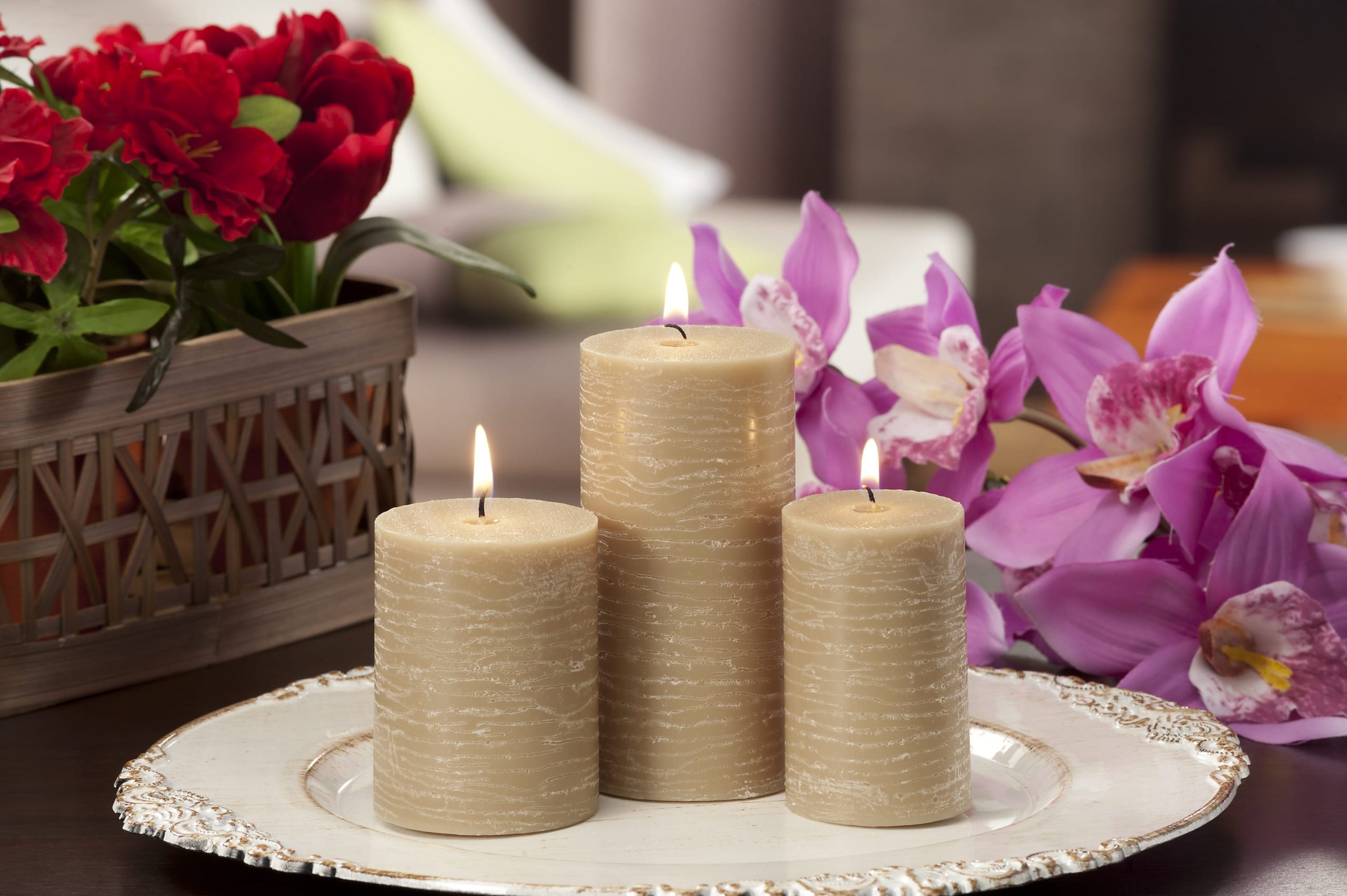 Is it safe to put dried flowers in candles? ( The simple truth